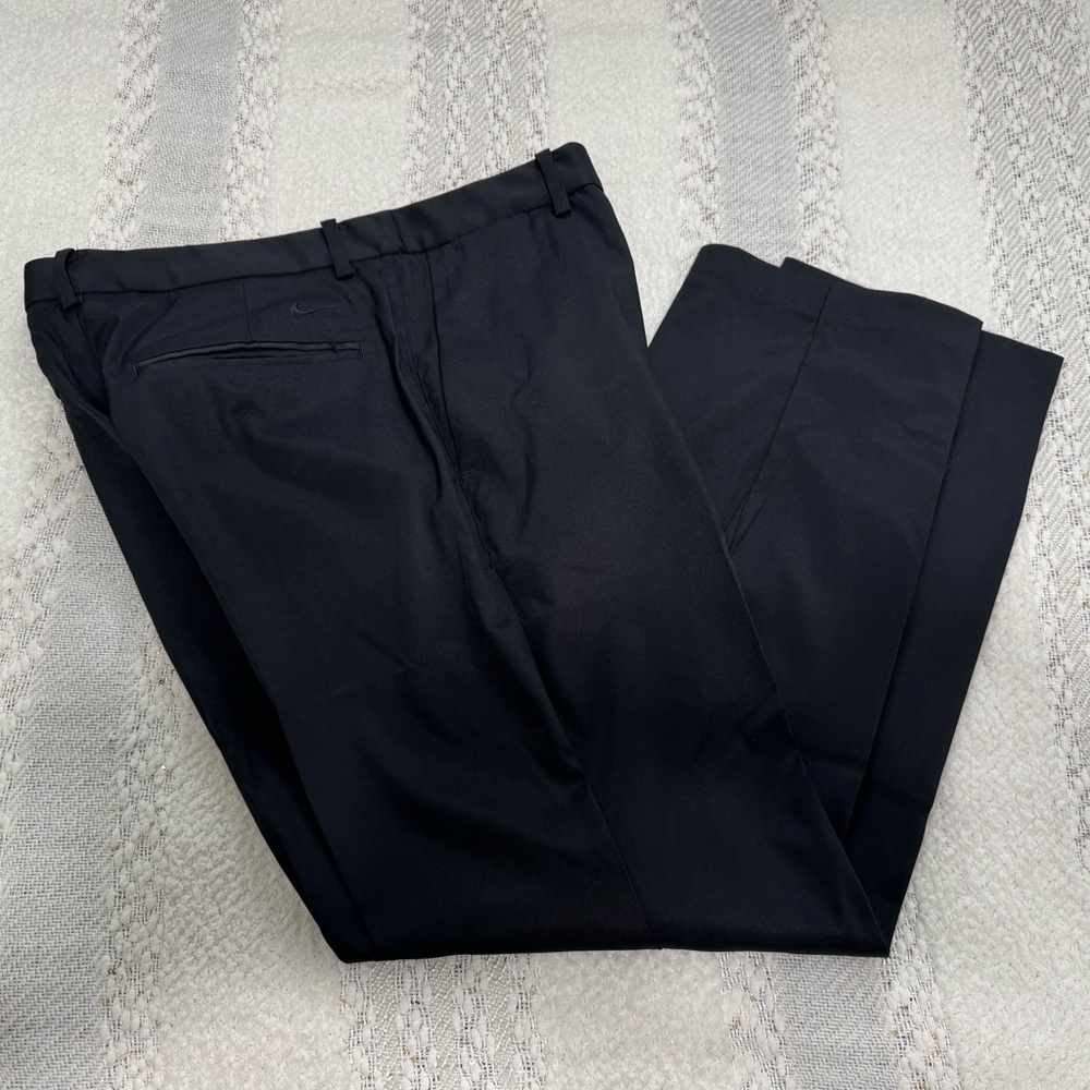 Nike Dri-Fit Victory Golf Pants Slacks EUC Men’s Size 32 X 30 Black BV6065-010
